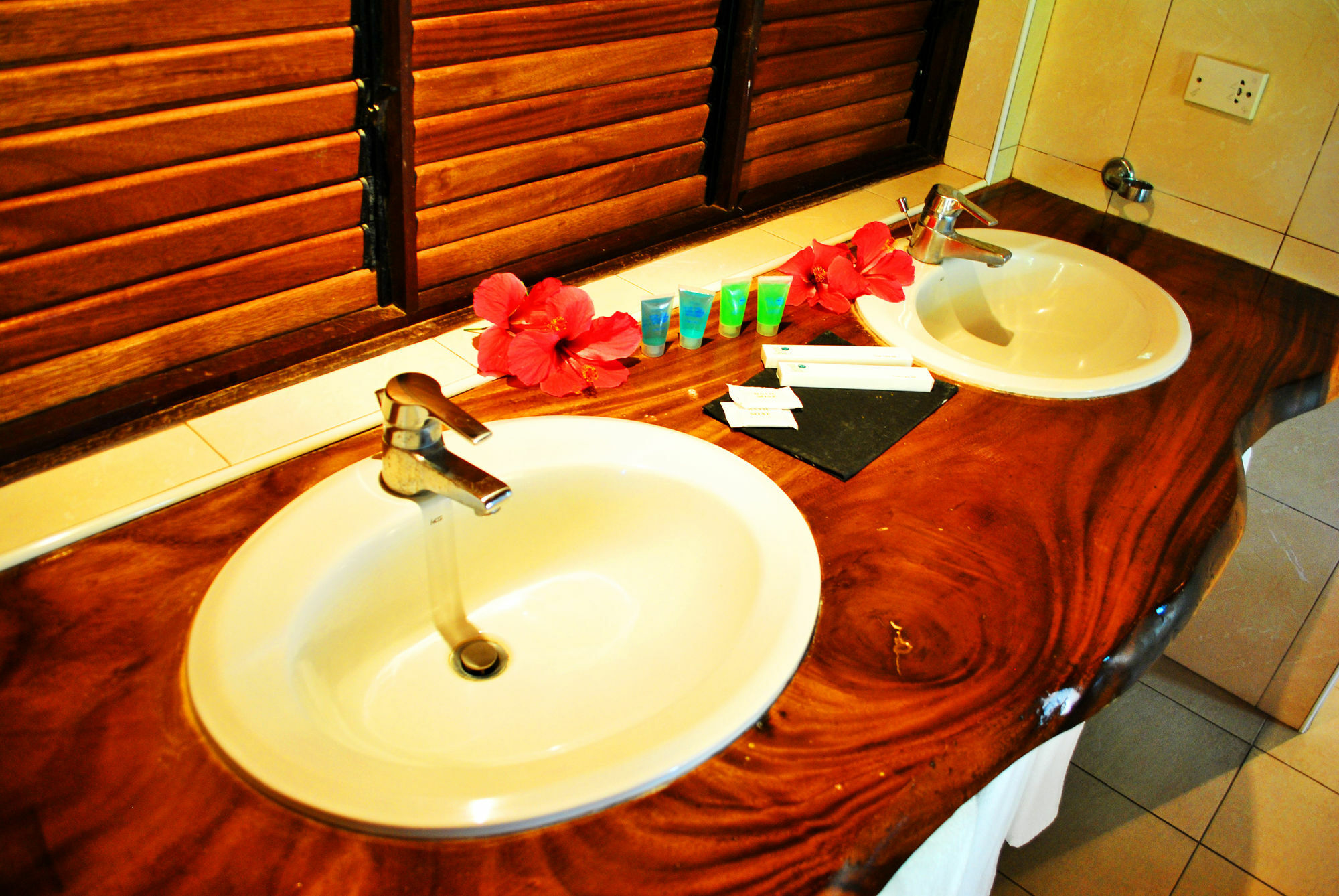 Leyte Park Resort Hotel Tacloban Luaran gambar